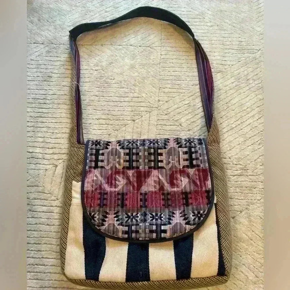 Sage and Harper messenger bag - Picture 1 of 9